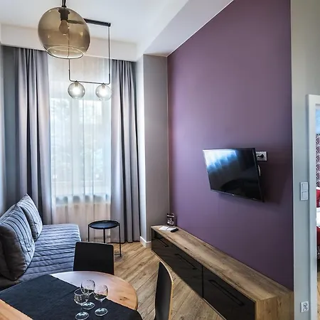 Nowa Kamienica Centrum Szymanowskiego 22a Apart Otel Çestohova
