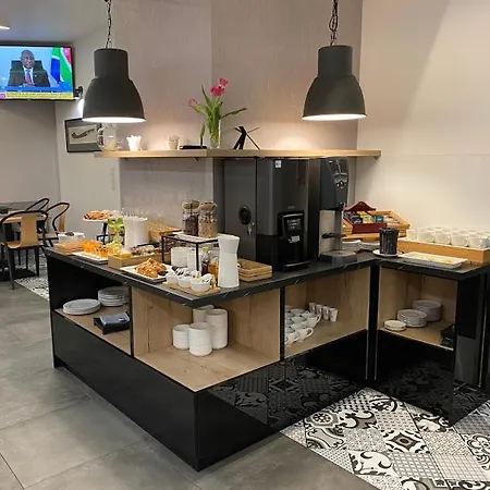 Nowa Kamienica Centrum Szymanowskiego 22a Apartmanhotel 4*