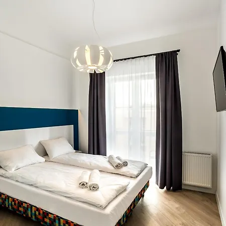 Nowa Kamienica Centrum Szymanowskiego 22a 3*