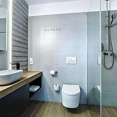 Apartmanhotel Nowa Kamienica Centrum Szymanowskiego 22a Częstochowa