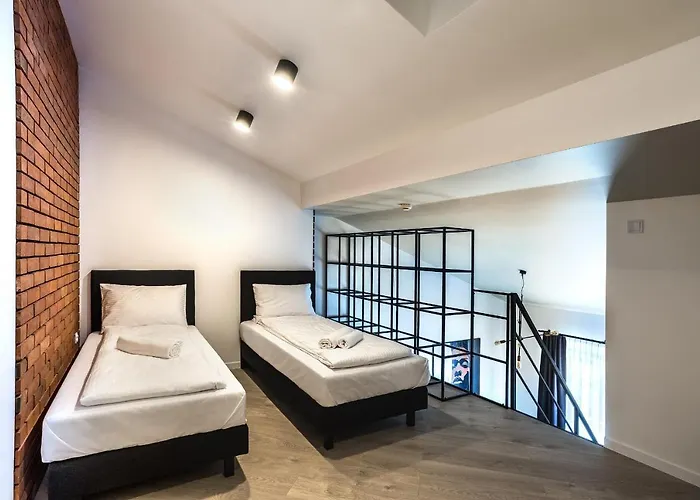 Nowa Kamienica Centrum Szymanowskiego 22a Częstochowa