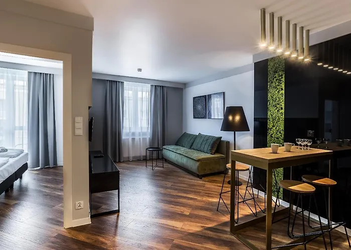 Nowa Kamienica Centrum Szymanowskiego 22a Lägenhetshotell Częstochowa