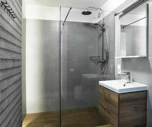 Nowa Kamienica Centrum Szymanowskiego 22a