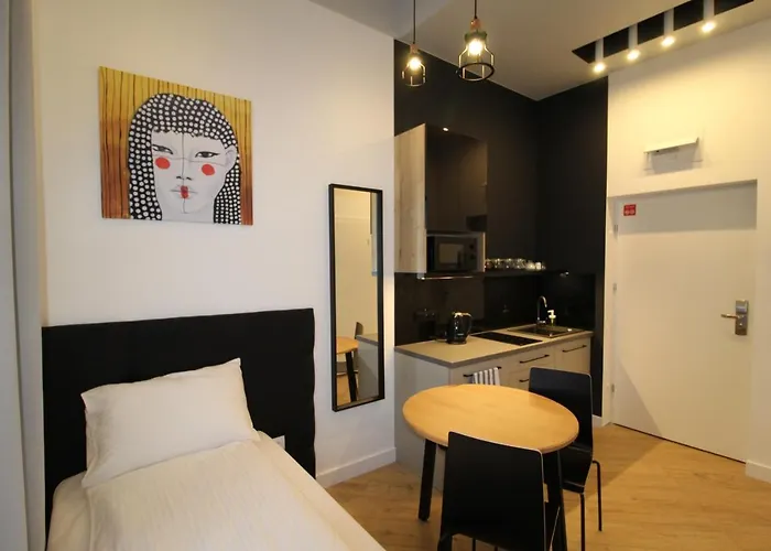 Apartahotel Nowa Kamienica Centrum Szymanowskiego 22a